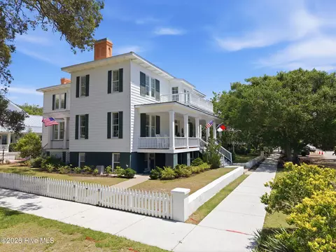 301 E Bay St, Southport, NC 28461