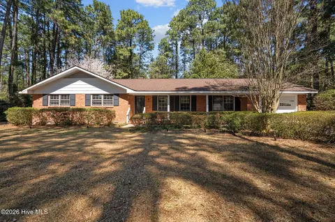 188 Thorne Rd, Pinehurst, NC 28374