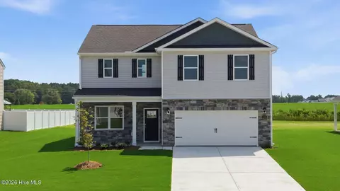 1116 Aviator Ln, Ayden, NC 28513