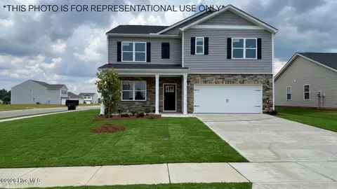 1119 Aviator Ln, Ayden, NC 28513