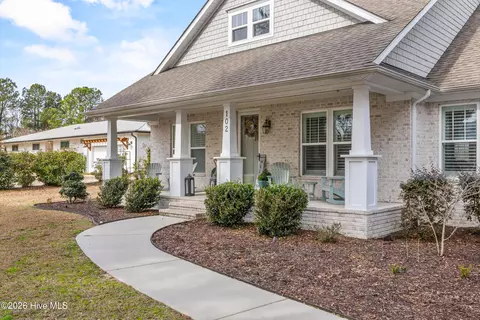 Exterior - 102 Olde Point Loop, Hampstead, NC 28443 photo 2 of 20