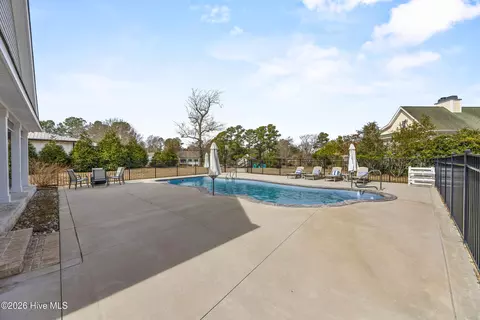 Exterior - 102 Olde Point Loop, Hampstead, NC 28443 photo 12 of 20