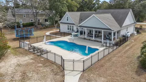 Exterior - 102 Olde Point Loop, Hampstead, NC 28443 photo 15 of 20