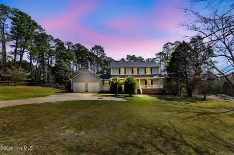 7666 Wilkins Dr, Fayetteville, NC 28311