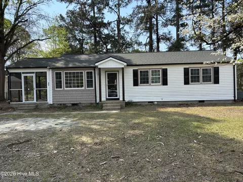 400 Quail Dr, Goldsboro, NC 27534