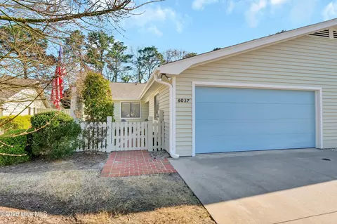 6037 Caddy Cir, Wilmington, NC 28405