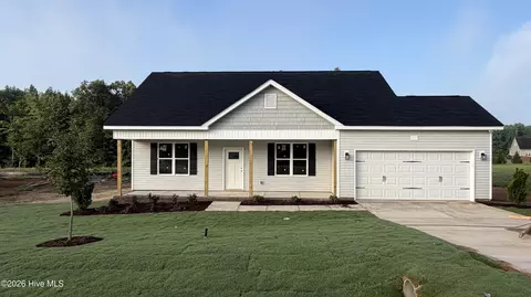 570 Springtooth Dr, Zebulon, NC 27597