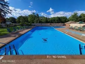 35 E Lake Rd, Wagram, NC 28396 photo 5