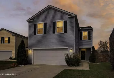 137 Presley Ln, Wilmington, NC 28411