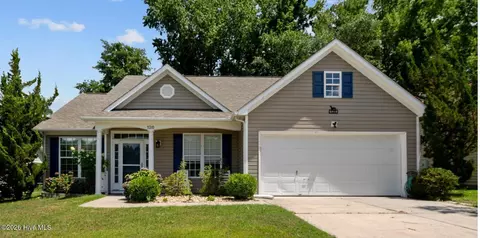 126 Meadow View Dr, New Bern, NC 28562