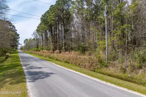 1414 State Rd 1414, Burgaw, NC 28425