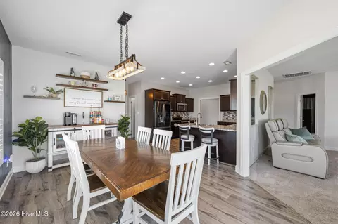 Dining - 3013 Sharpnose St, New Bern, NC 28562 photo 2 of 2