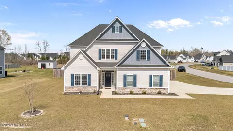 3013 Sharpnose St, New Bern, NC 28562