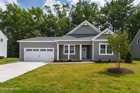 4528 Fairhaven Dr W, Wilson, NC 27893