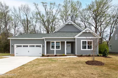 4528 Fairhaven Dr W, Wilson, NC 27893