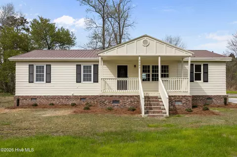 3285 Free Union Church Rd, Pinetown, NC 27865