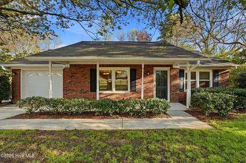 3221 Hemlock Rd, Castle Hayne, NC 28429