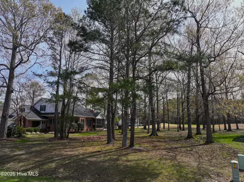 7 Pungo Dr, Hertford, NC 27944