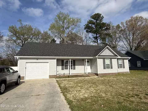 306 Nugget Trl, Elizabeth City, NC 27909