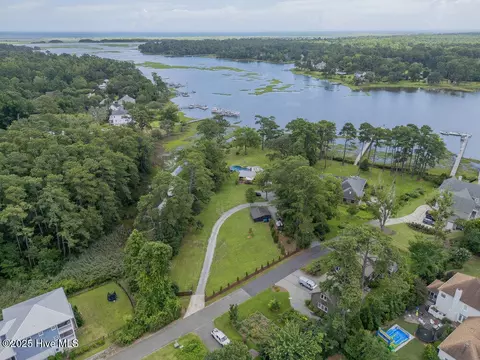 2425 Alford Landing Dr, Wilmington, NC 28409