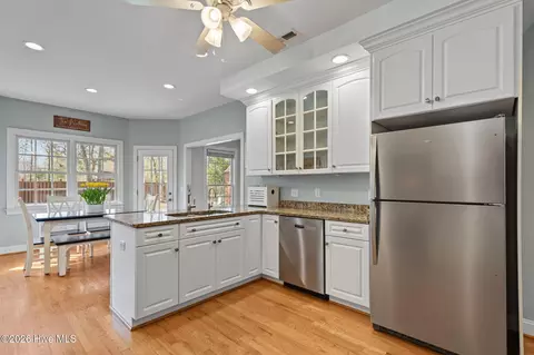 Kitchen - 222 Hughes Rd, Hampstead, NC 28443 photo 7 of 7