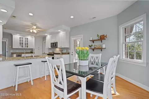 Dining - 222 Hughes Rd, Hampstead, NC 28443 photo 5 of 5