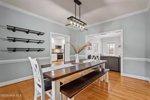Dining - 222 Hughes Rd, Hampstead, NC 28443 photo 2 of 5