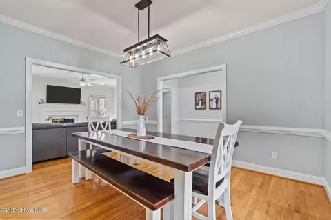 Dining - 222 Hughes Rd, Hampstead, NC 28443 photo 1 of 5