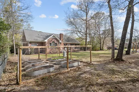 Exterior - 222 Hughes Rd, Hampstead, NC 28443 photo 5 of 13