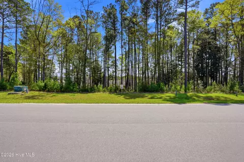 1624 Herons View Dr, Wilmington, NC 28401
