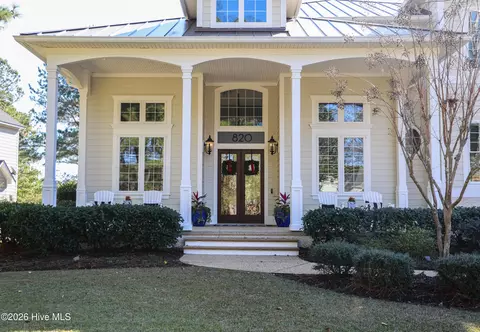 Exterior - 820 Grandview Dr, Hampstead, NC 28443 photo 4 of 32
