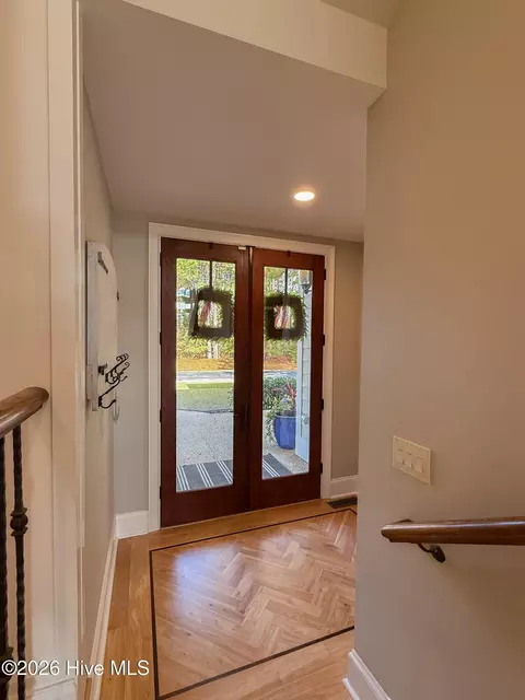 Entry Way - 820 Grandview Dr, Hampstead, NC 28443 photo 10 of 11