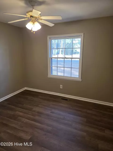 Bedroom - 802 Eagle Rd, Kinston, NC 28501 photo 1 of 4