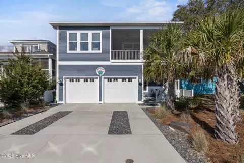 638 S Fourth Ave, Kure Beach, NC 28449