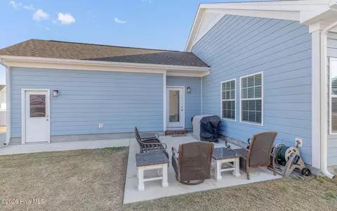 Exterior - 304 Ryker Rd E, Moyock, NC 27958 photo 2 of 4