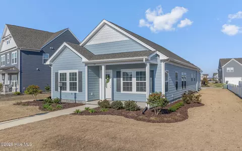 304 Ryker Rd E, Moyock, NC 27958