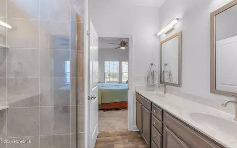 Bath - 304 Ryker Rd E, Moyock, NC 27958 photo 2 of 3