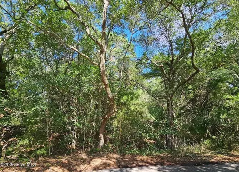 17 Col William Rhett Trl, Bald Head Island, NC 28461