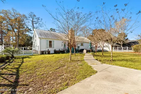 Exterior - 219 Shoreline Dr E, Sunset Beach, NC 28468 photo 7 of 10