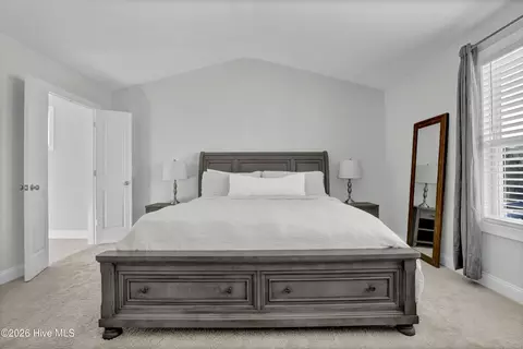 Bedroom - 59 E Weatherbee Way, Hampstead, NC 28443 photo 6 of 7
