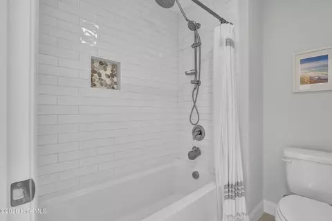 Bath - 59 E Weatherbee Way, Hampstead, NC 28443 photo 2 of 5