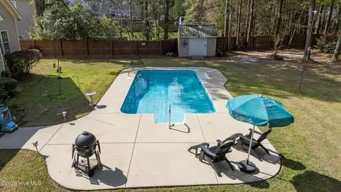 Exterior - 208 Easterly Dr, New Bern, NC 28560 photo 6 of 6
