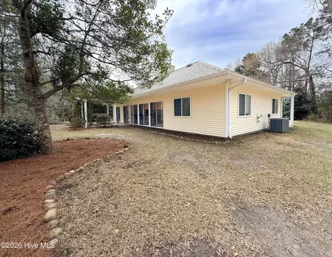 Exterior - 202 Fairway Dr, Hampstead, NC 28443 photo 12 of 12