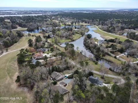 View/Area - 202 Fairway Dr, Hampstead, NC 28443 photo 6 of 9