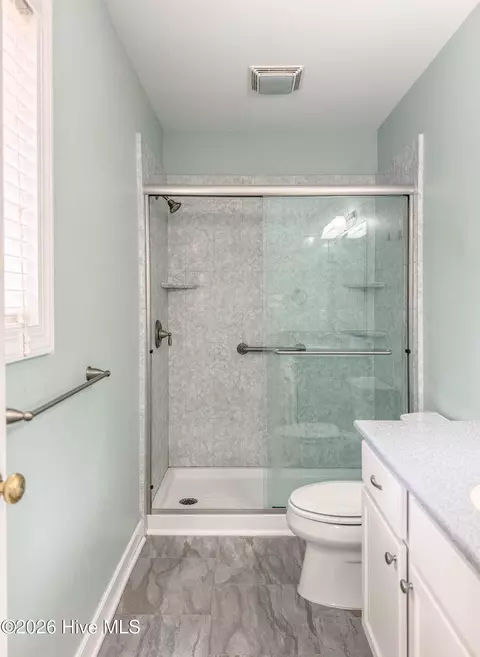 Bath - 202 Fairway Dr, Hampstead, NC 28443 photo 3 of 7