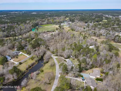 View/Area - 202 Fairway Dr, Hampstead, NC 28443 photo 8 of 9