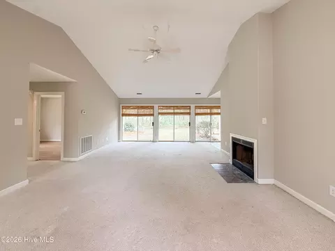 Living - 202 Fairway Dr, Hampstead, NC 28443 photo 3 of 9