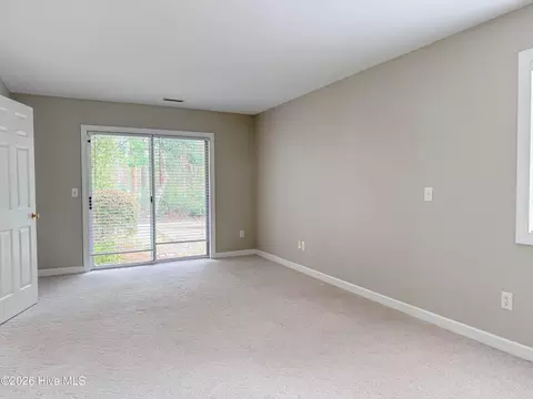 Bedroom - 202 Fairway Dr, Hampstead, NC 28443 photo 5 of 13