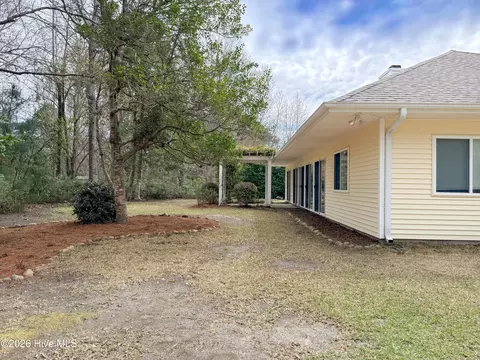 Exterior - 202 Fairway Dr, Hampstead, NC 28443 photo 8 of 12