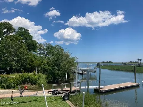 76 Hughes Rd, Hampstead, NC 28443 photo 15